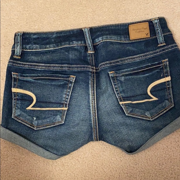 American Eagle blue denim shorts - Picture 2 of 5
